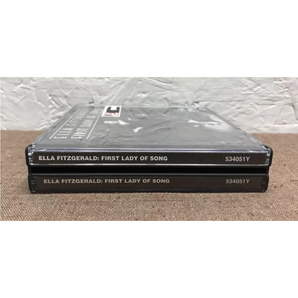 MINT DISCS! LOT of 2 Ella Fitzgerald: Newport Jazz Festival & First Lady of Song - Picture 11 of 12